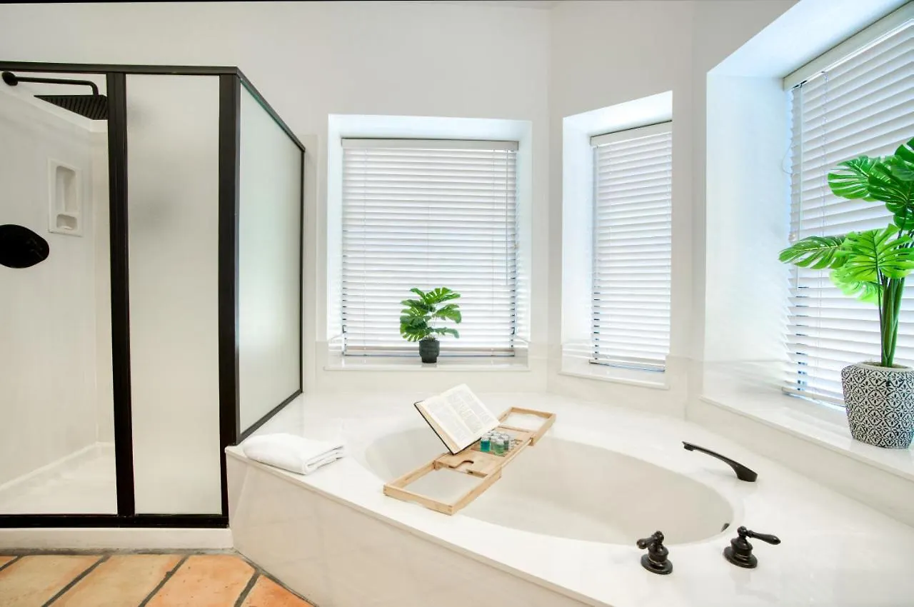 Villa Upscale Phoenix Abode Walk To South Mountain Park