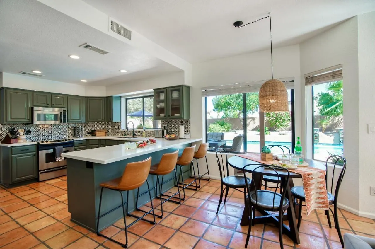 Willa Upscale Phoenix Abode Walk To South Mountain Park